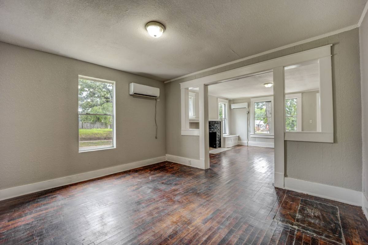 House for rent at 1900 S T St, Fort Smith, AR 72901