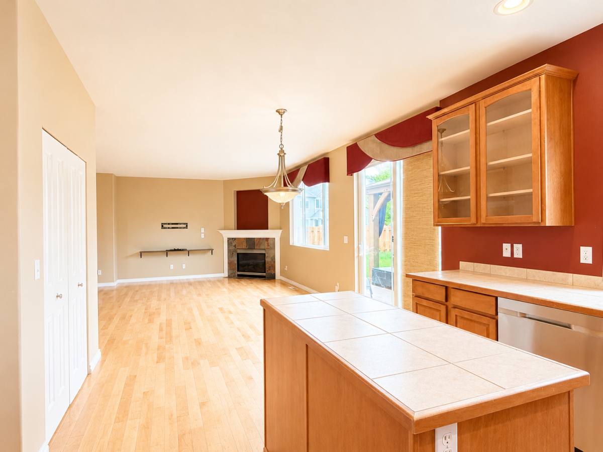 House for rent at 24524 SE 278th St, Maple Valley, WA 98038