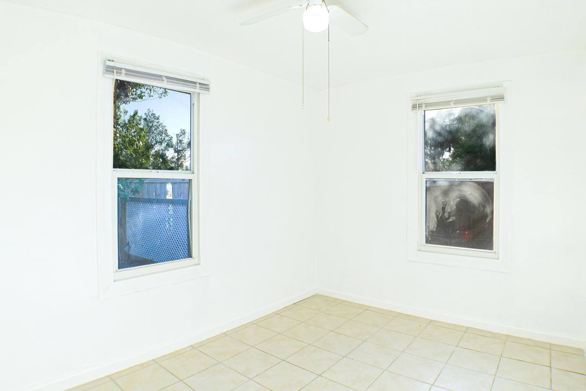 Apartment for rent at 3040-3042 Douglas Ave, Fort Myers, FL 33916