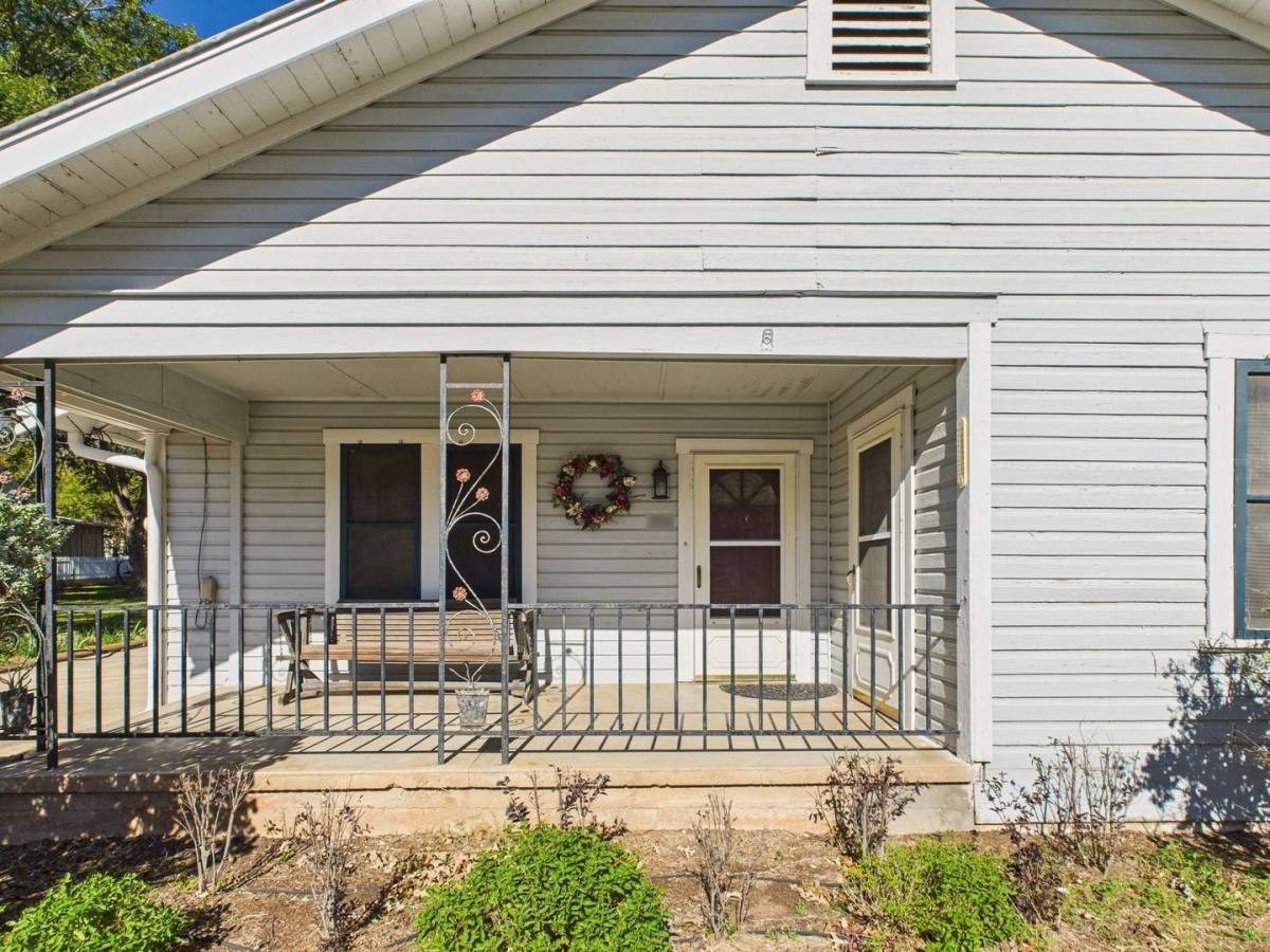 House for rent at 206 N Edison St, Fredericksburg, TX 78624