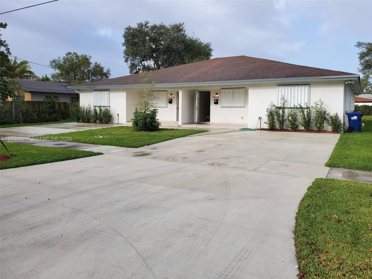 Apartment for rent at 10372 NW 10th Ave, Miami, FL 33150