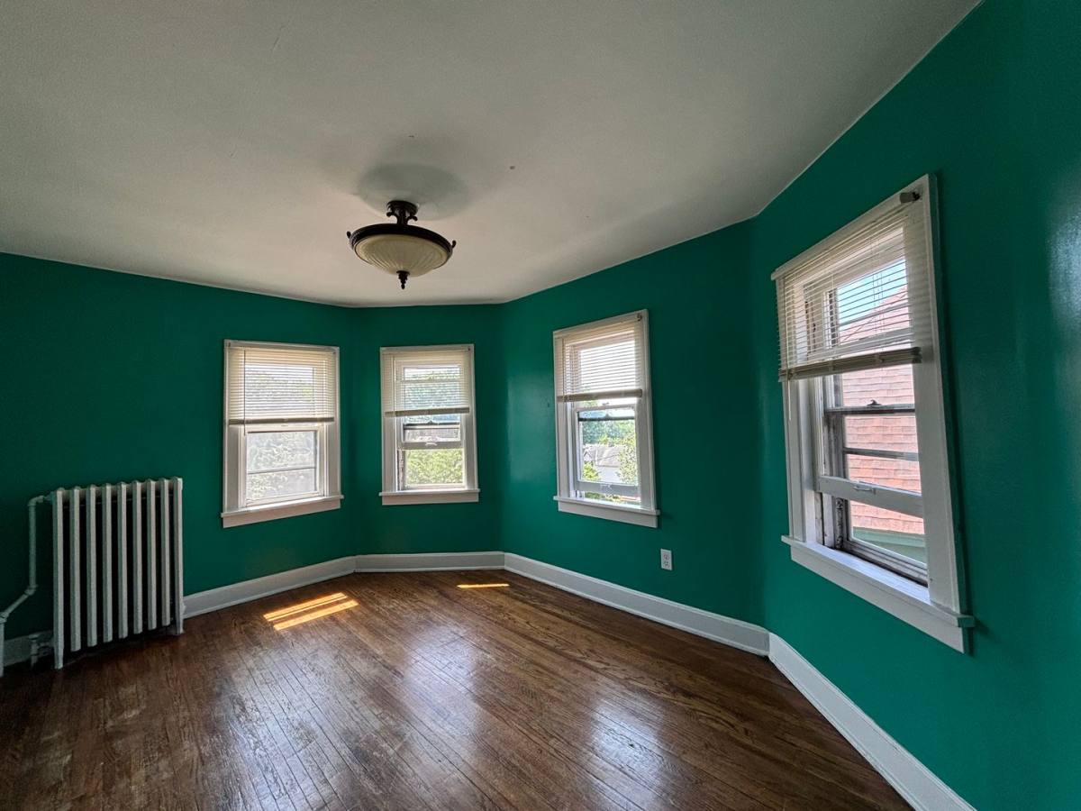 Apartment for rent at 771 6th St E, Saint Paul, MN 55106