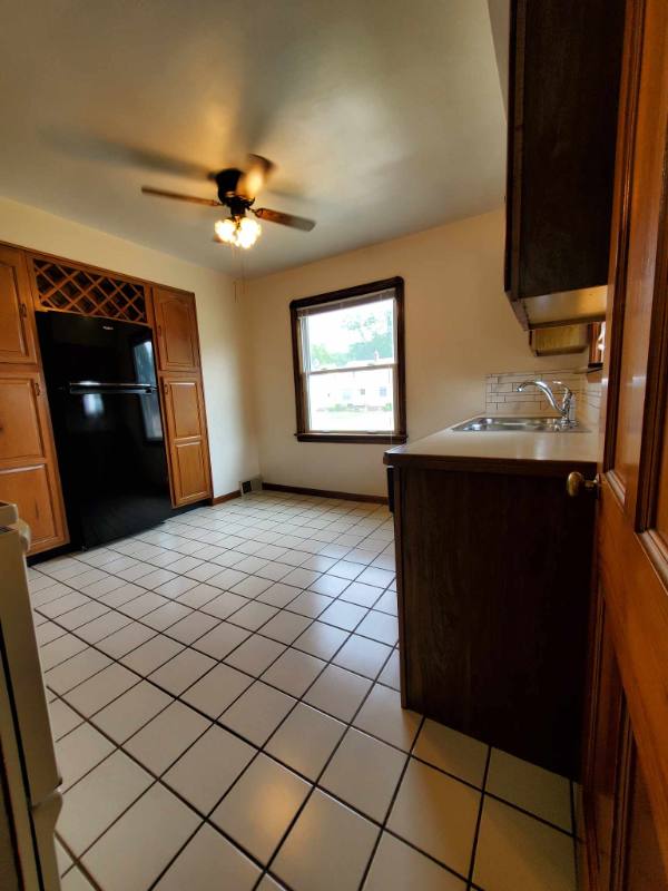 House for rent at 1510 Tuxedo Ave, Cleveland, OH 44134