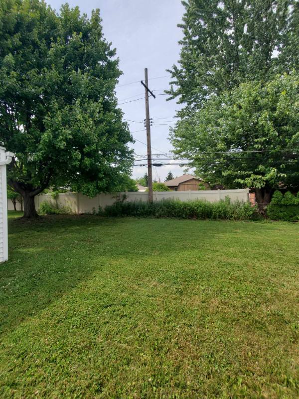 House for rent at 1510 Tuxedo Ave, Cleveland, OH 44134
