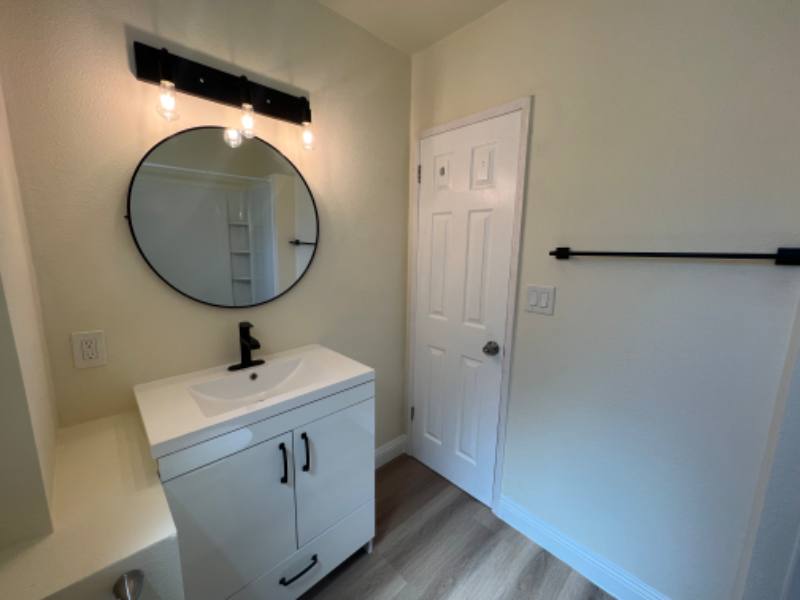House for rent at 249 E Graham Ave #B, Lake Elsinore, CA 92530