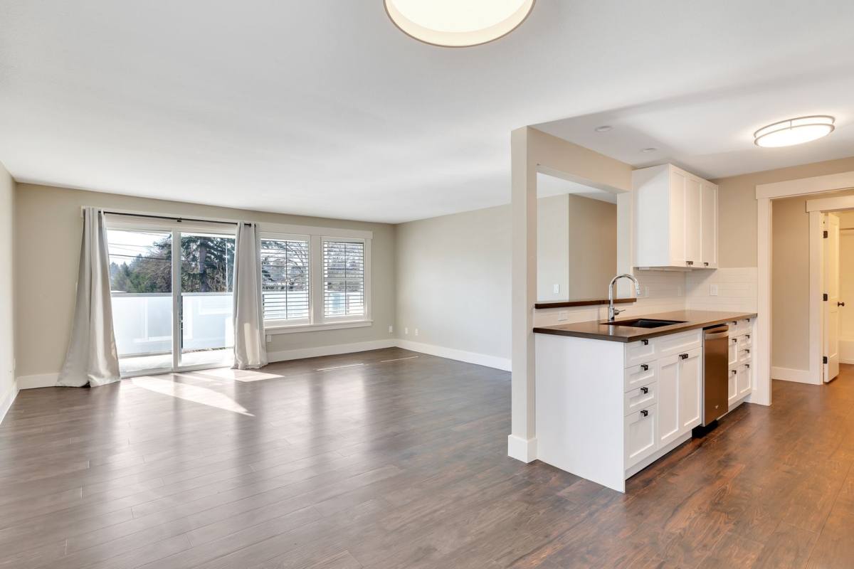 Apartment for rent at 1016 SW, Seattle, WA 98166