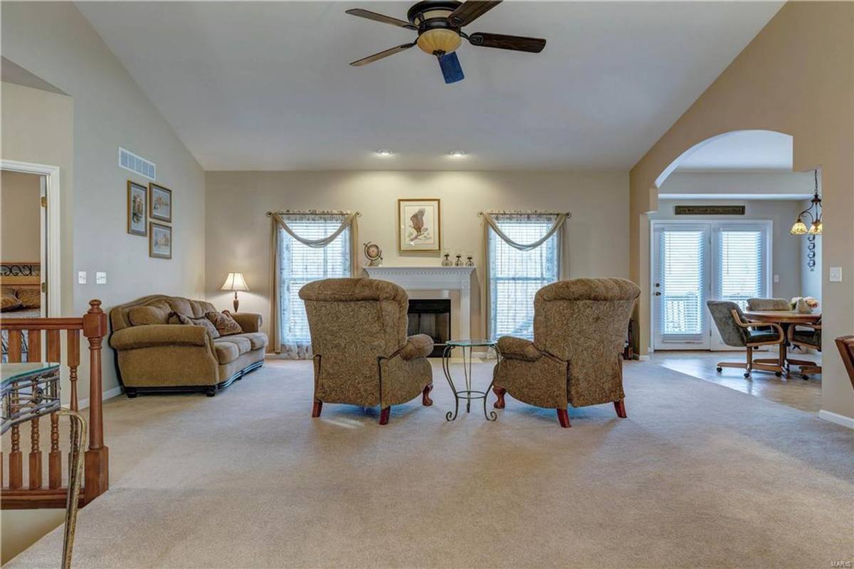 House for rent at 310 Royallsprings Parkway, O Fallon, MO 63368