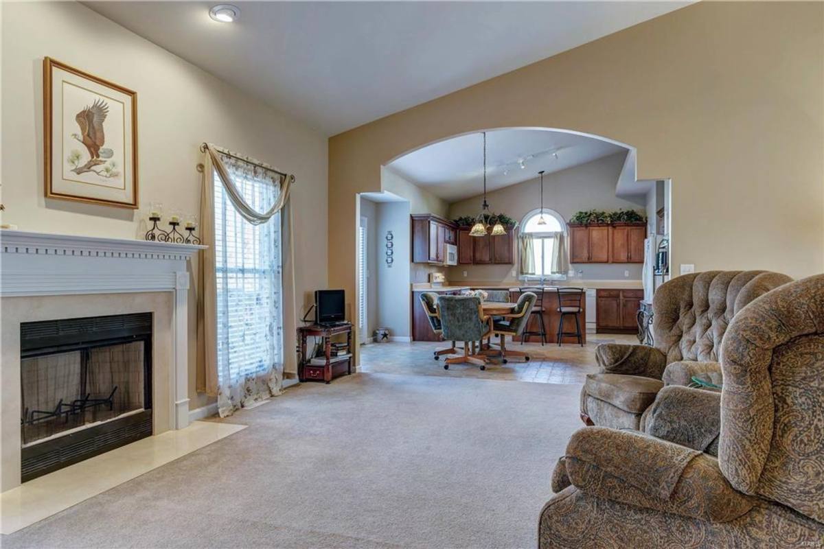 House for rent at 310 Royallsprings Parkway, O Fallon, MO 63368