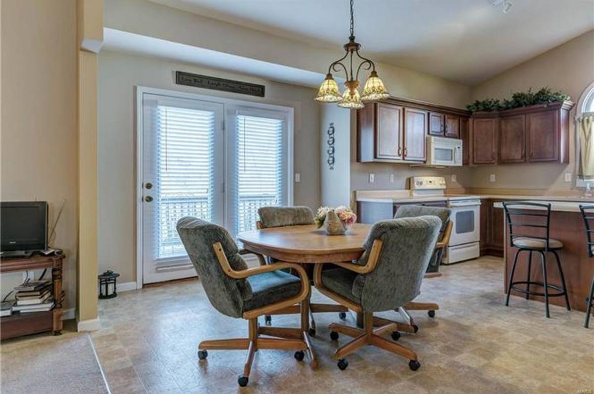 House for rent at 310 Royallsprings Parkway, O Fallon, MO 63368