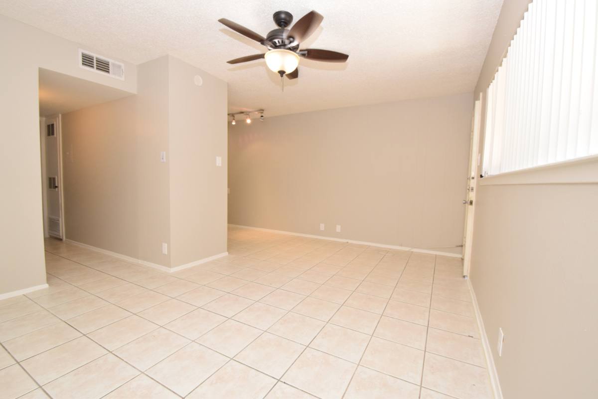 Apartment for rent at 2404 Longview St, Austin, TX 78705