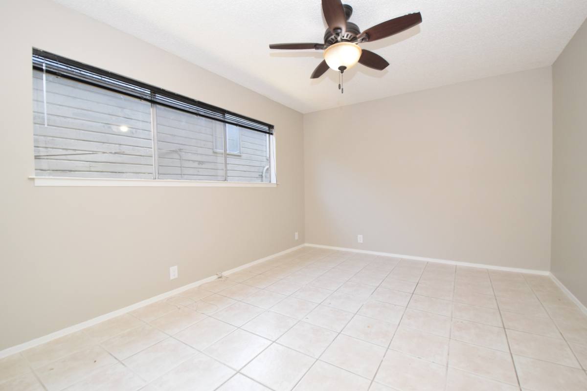 Apartment for rent at 2404 Longview St, Austin, TX 78705
