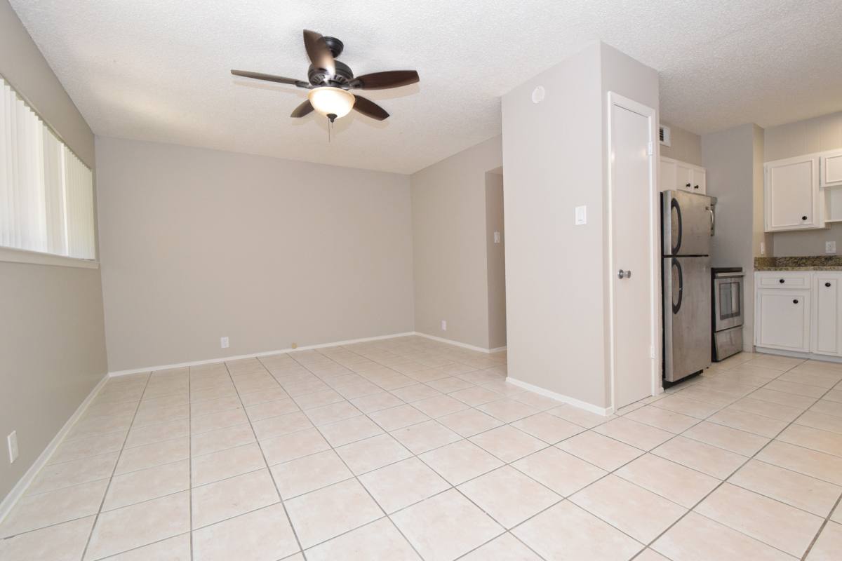 Apartment for rent at 2404 Longview St, Austin, TX 78705