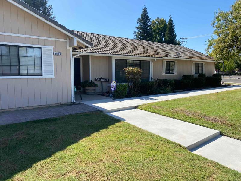 House for rent at 3073 Fowler Ave, Clovis, CA 93611