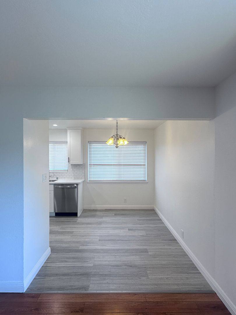 Apartment for rent at 906 E 4th Ave, San Mateo, CA 94401