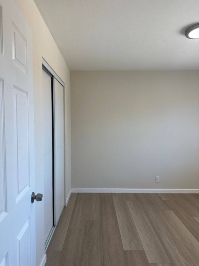 Apartment for rent at 1427 El Camino Rl, Burlingame, CA 94010