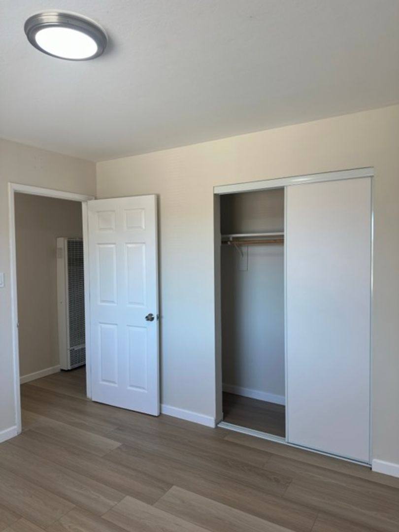 Apartment for rent at 1427 El Camino Rl, Burlingame, CA 94010