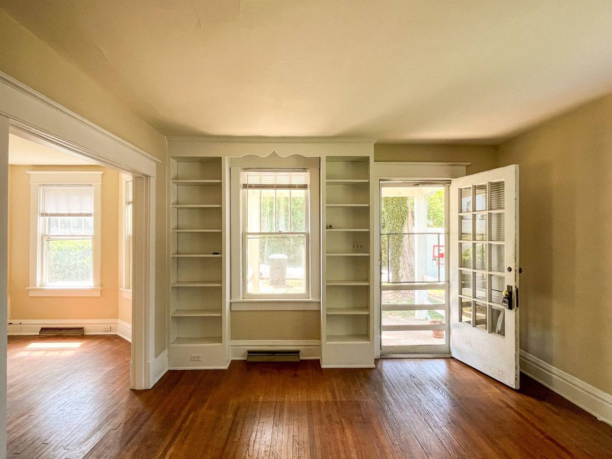 Apartment for rent at 2104 Hill St, Charlottesville, VA 22903