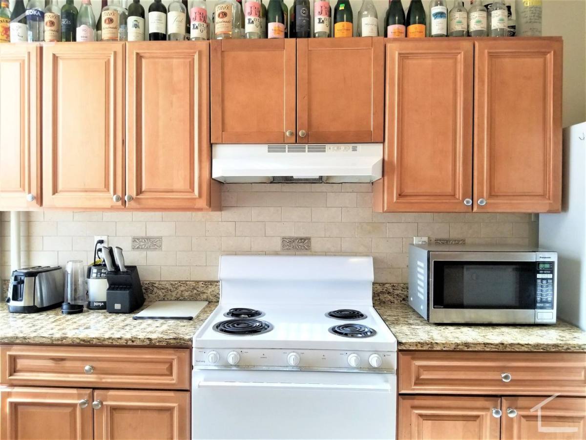 Apartment for rent at 14 Euston St #1, Brookline, MA 02446