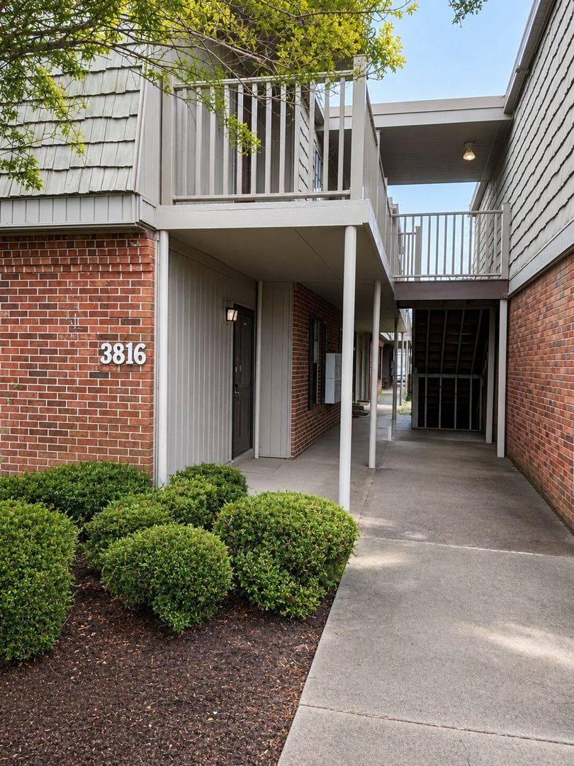 Apartment for rent at 3816 Country Club Rd #C, Winston Salem, NC 27104