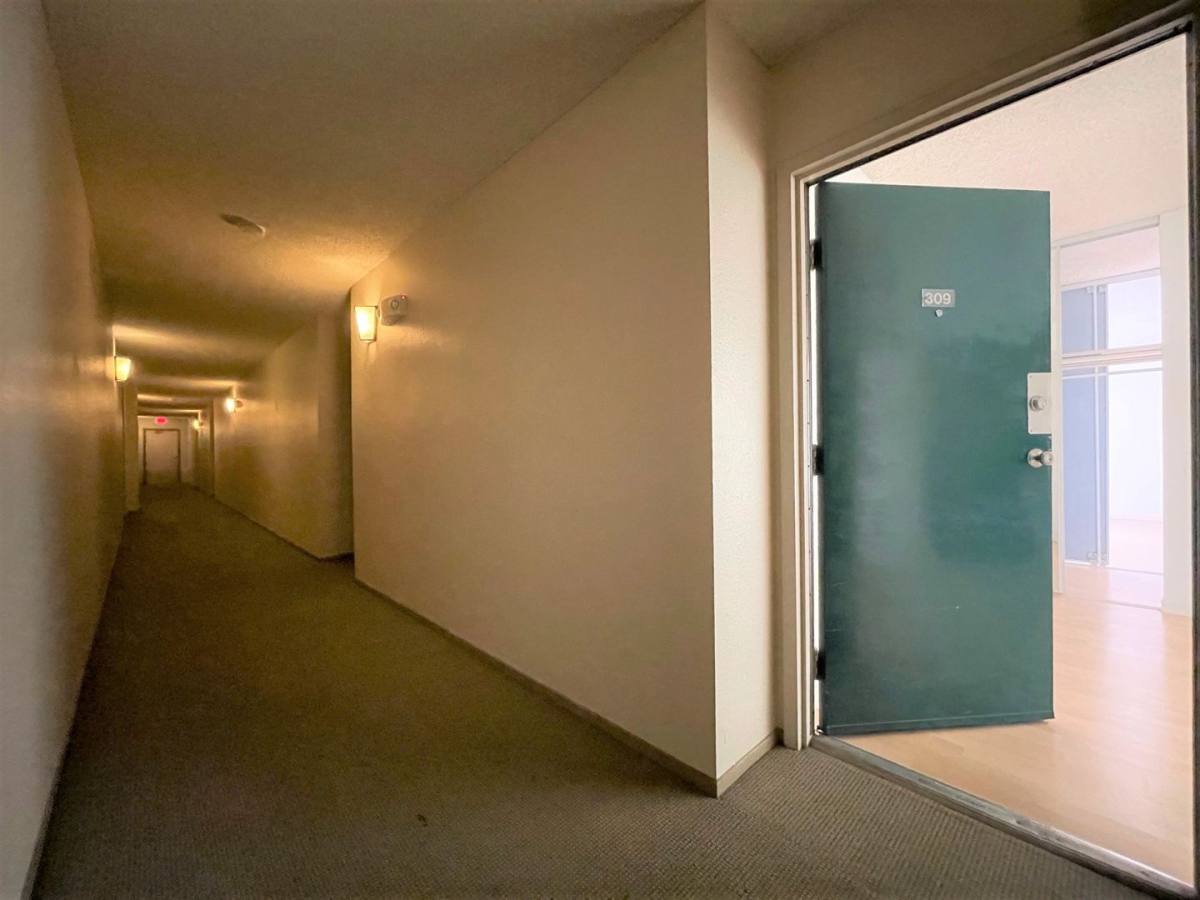 Apartment for rent at 373 Half Moon Lane, Daly City, CA 94015