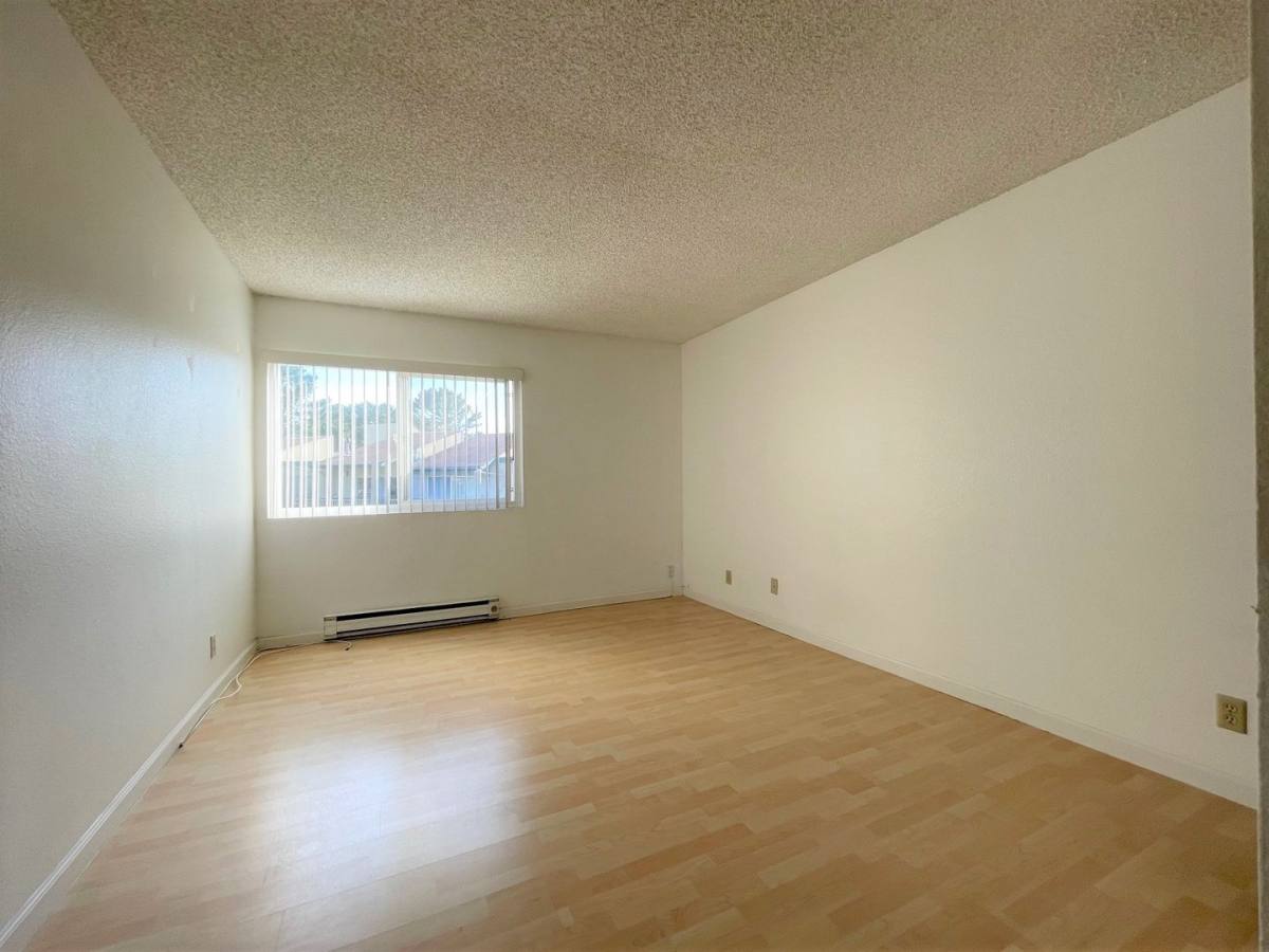 Apartment for rent at 373 Half Moon Lane, Daly City, CA 94015