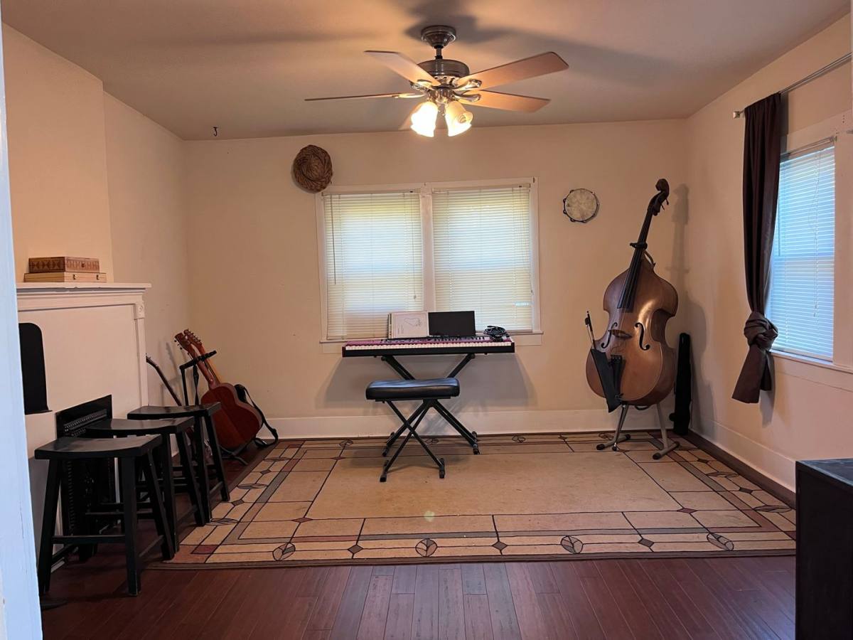 House for rent at 344 Peachtree St, Nashville, TN 37210
