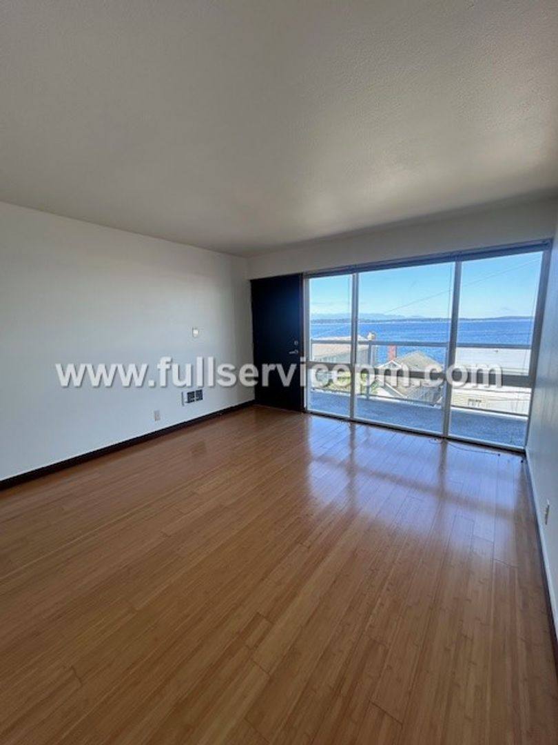 Condo for rent at 3151 Alki Ave SW, Seattle, WA 98116