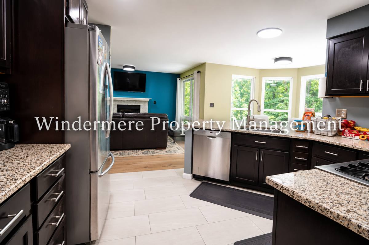 House for rent at 1087 NW Brinkley Court, Silverdale, WA 98383