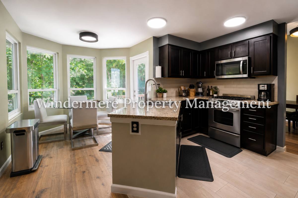 House for rent at 1087 NW Brinkley Court, Silverdale, WA 98383