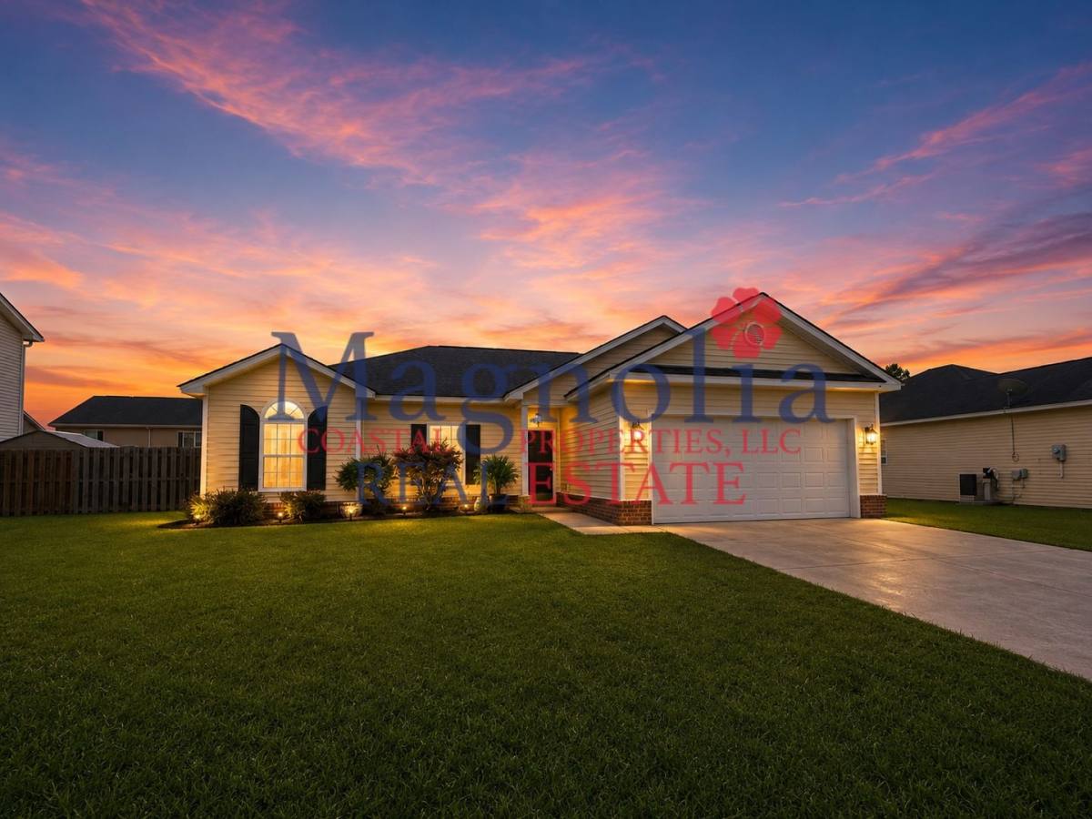 House for rent at 55 Red Oak Dr, Richmond Hill, GA 31324