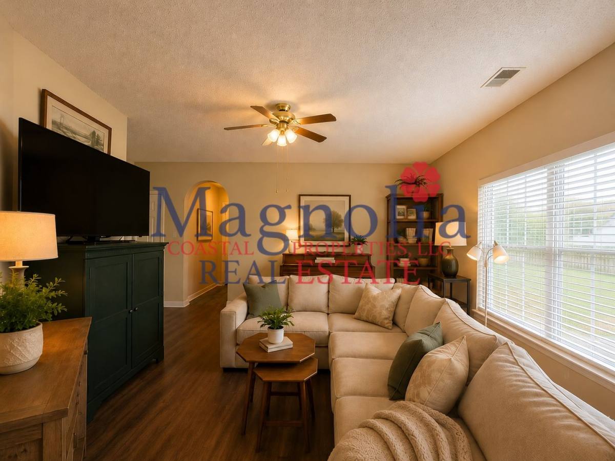 House for rent at 55 Red Oak Dr, Richmond Hill, GA 31324
