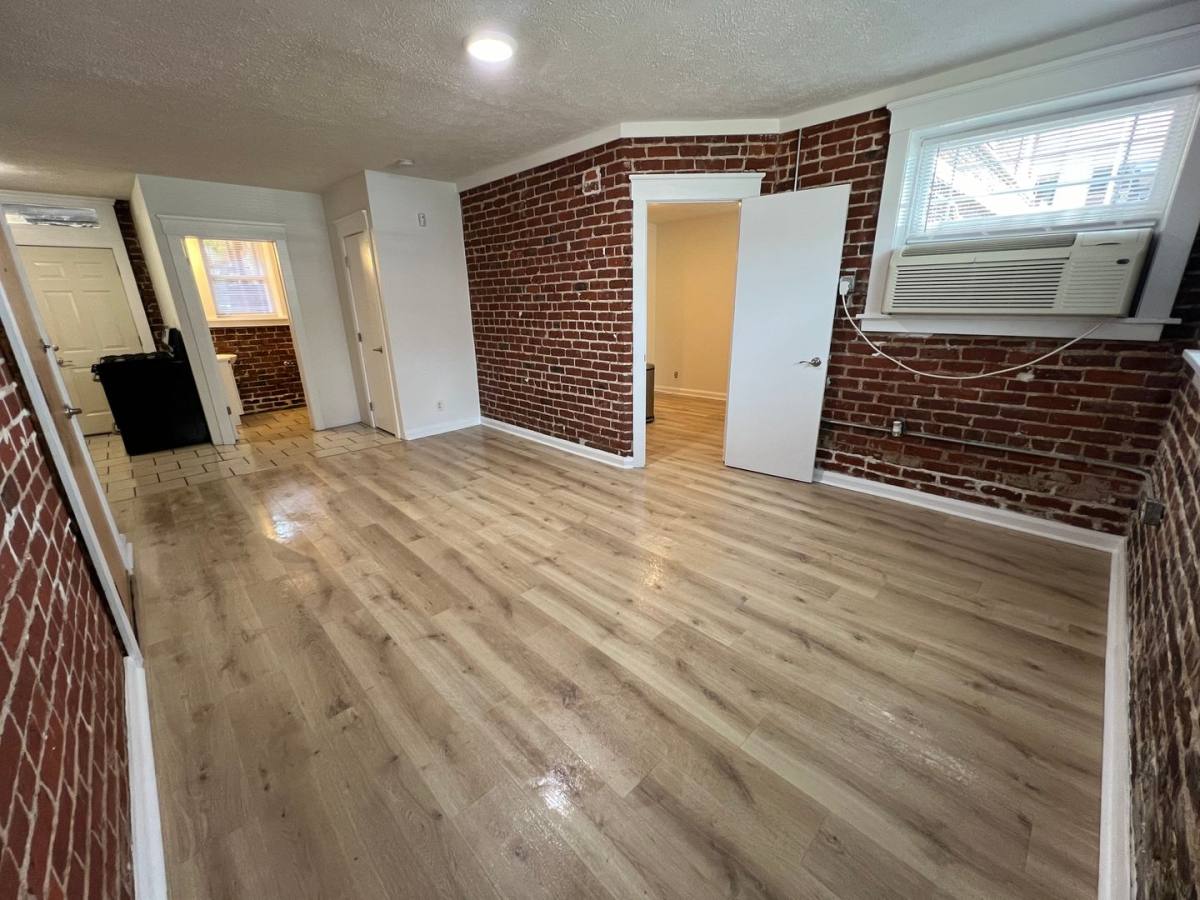 Apartment for rent at 2642 Harney 317 S, Omaha, NE 68131