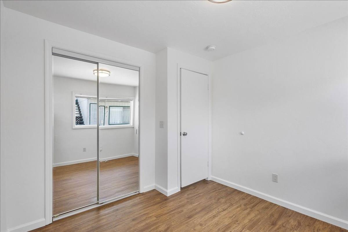 Apartment for rent at 1530 Stanton St, Alameda, CA 94501