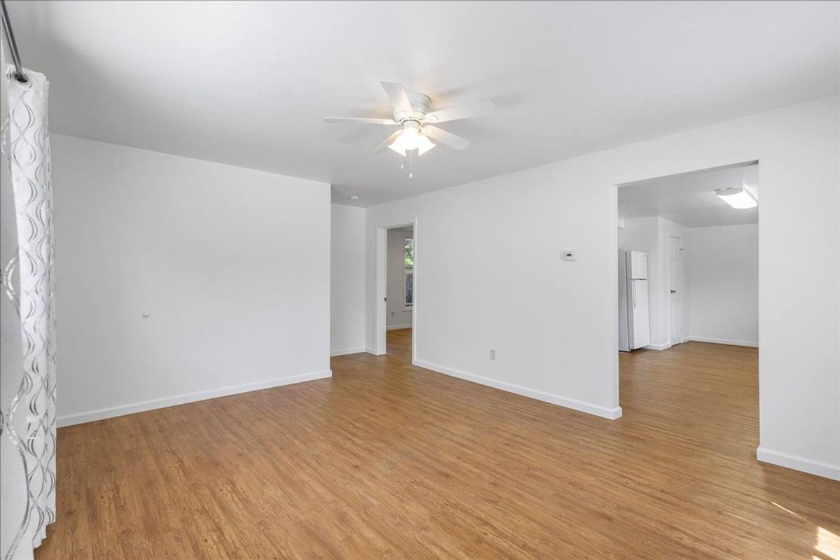 Apartment for rent at 1530 Stanton St, Alameda, CA 94501