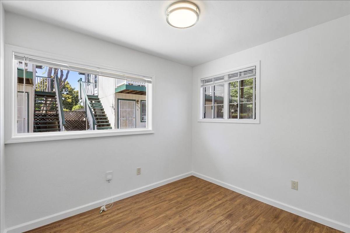 Apartment for rent at 1530 Stanton St, Alameda, CA 94501