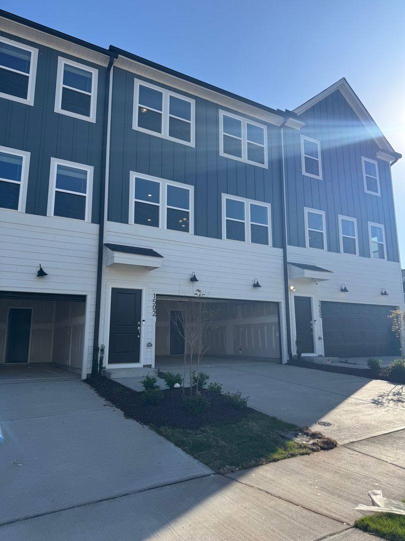 Townhouse for rent at 1502 Tamarisk Lane, Durham, NC 27703