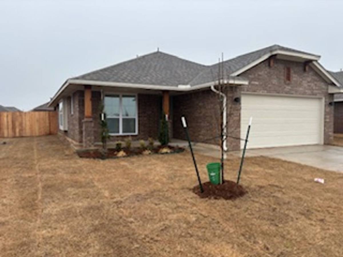 House for rent at 8508 NW 75th St, Oklahoma City, OK 73132