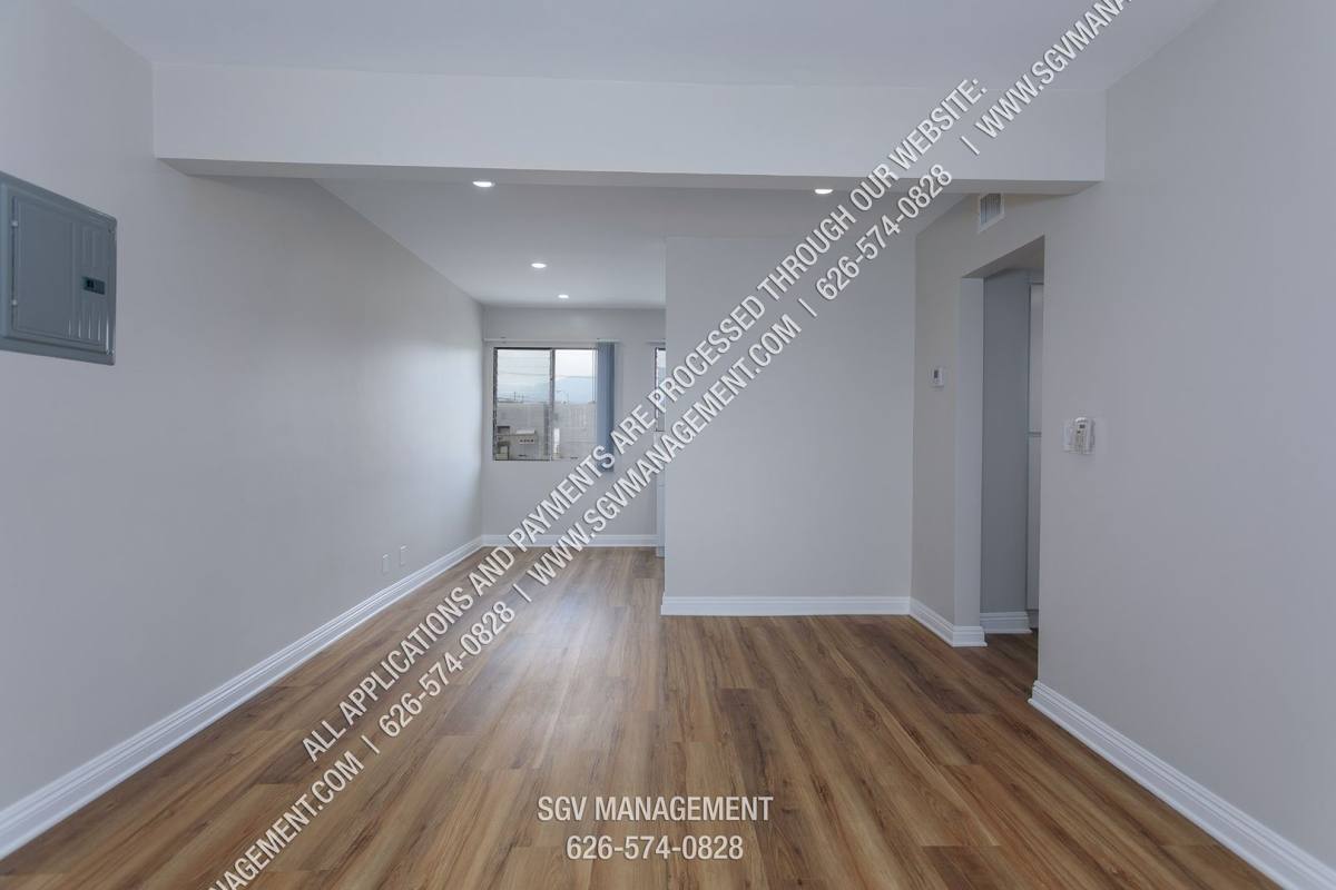 Apartment for rent at 209 - 215 E Live Oak St, San Gabriel, CA 91776