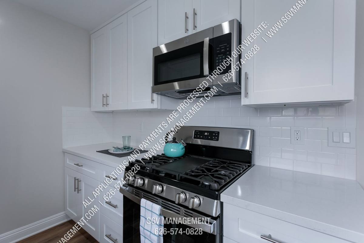 Apartment for rent at 209 - 215 E Live Oak St, San Gabriel, CA 91776