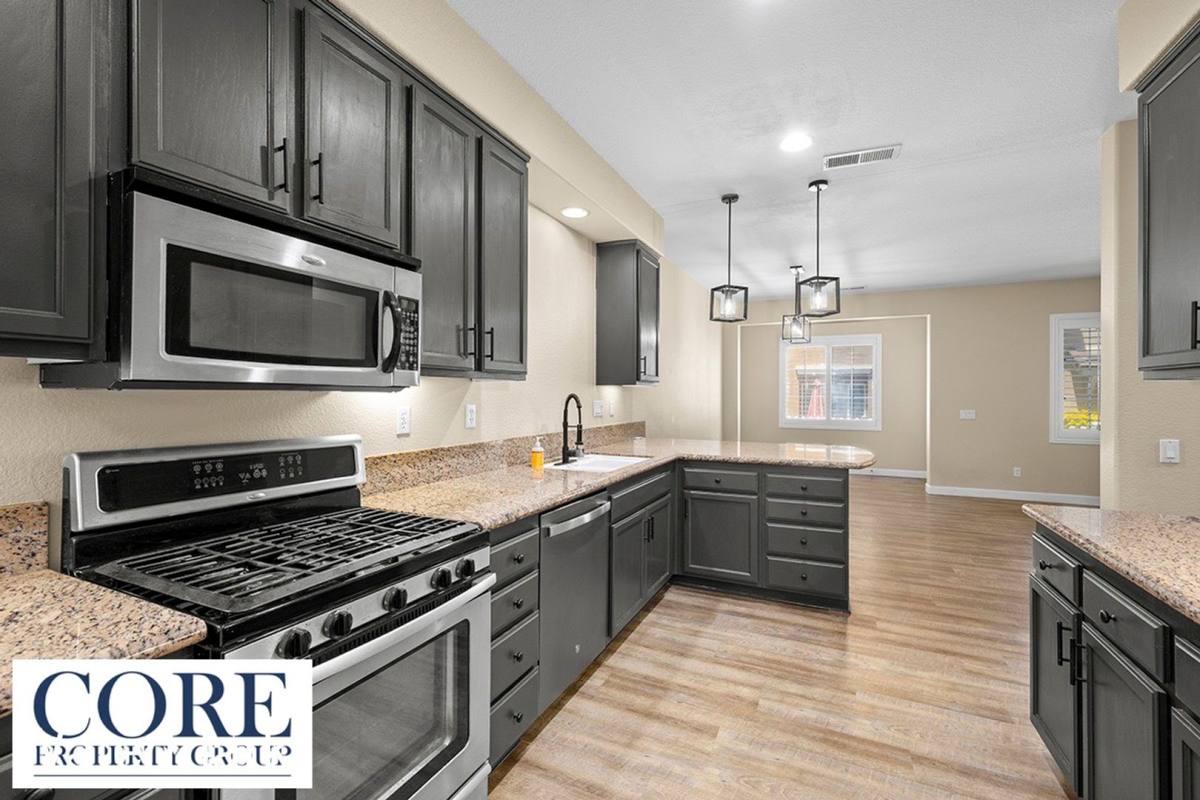 Townhouse for rent at 1444 Canvas Dr, Chula Vista, CA 91913