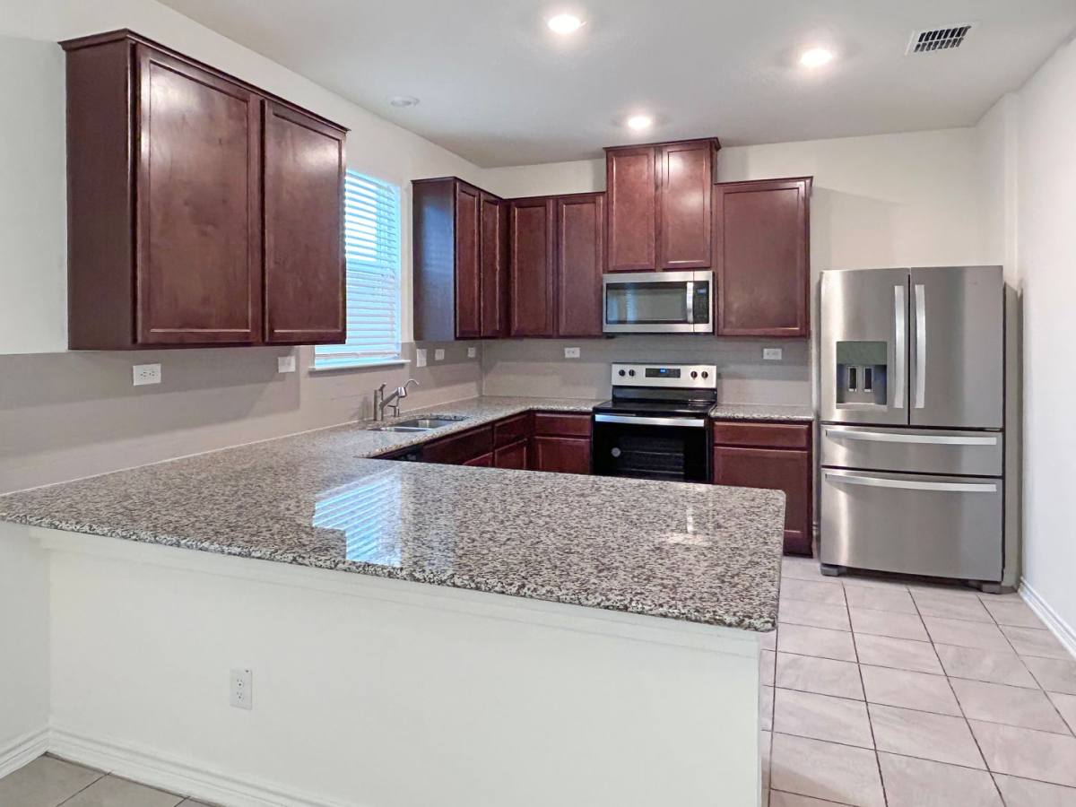 House for rent at 4660 Via Sonoma Trail, Converse, TX 78109