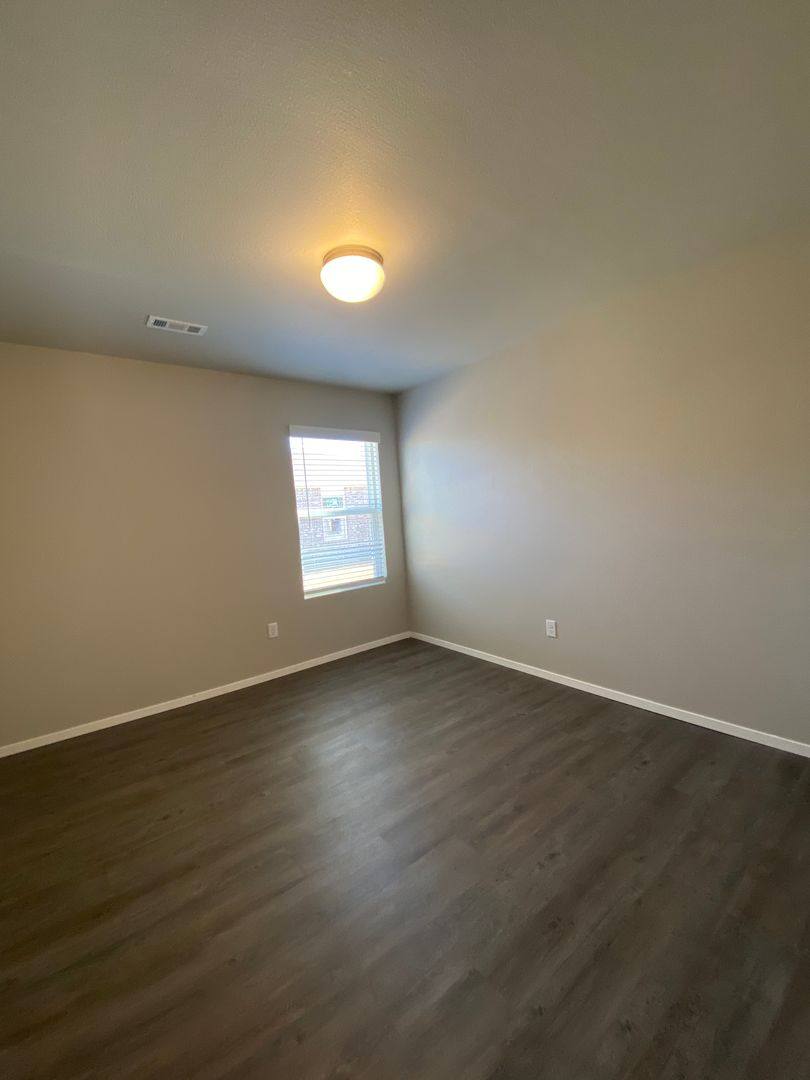 House for rent at 503B W Christopher Dr, Siloam Springs, AR 72761