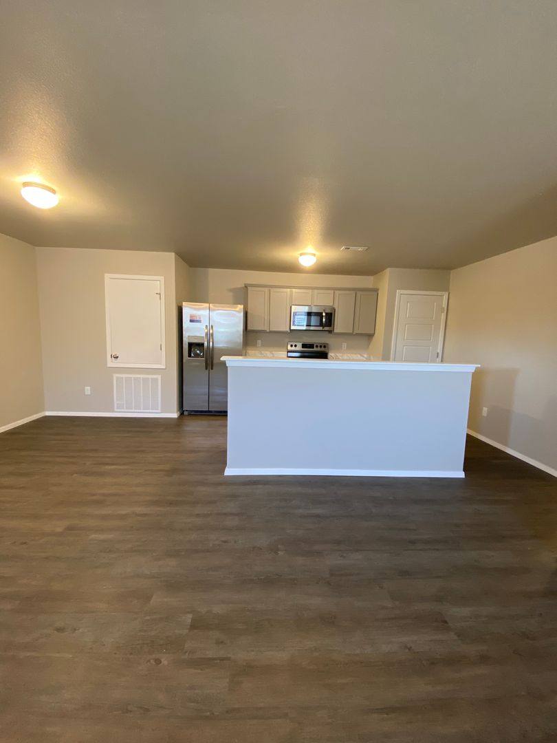 House for rent at 503B W Christopher Dr, Siloam Springs, AR 72761
