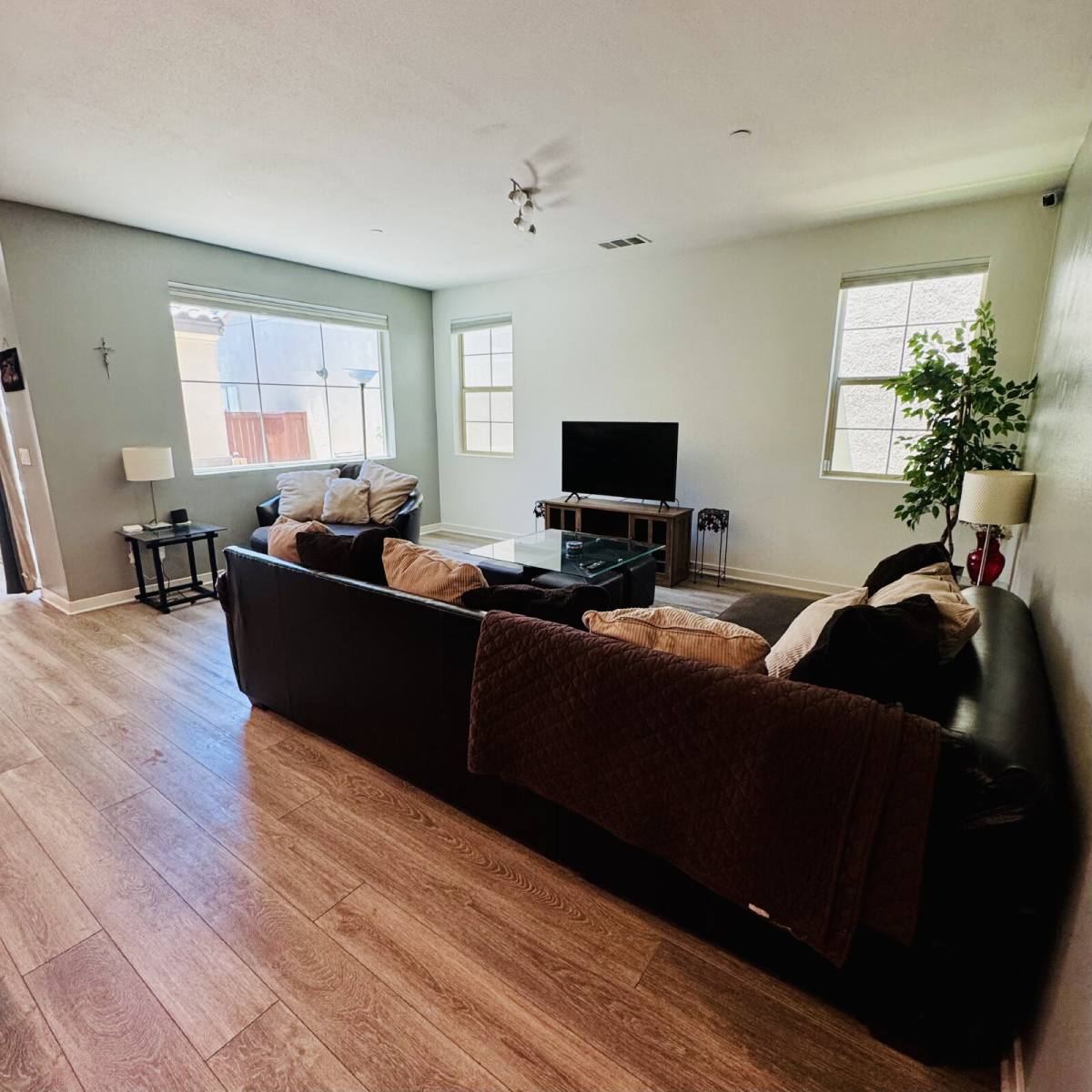 Townhouse for rent at 2028 Avenida Andanza #4, Chula Vista, CA 91913