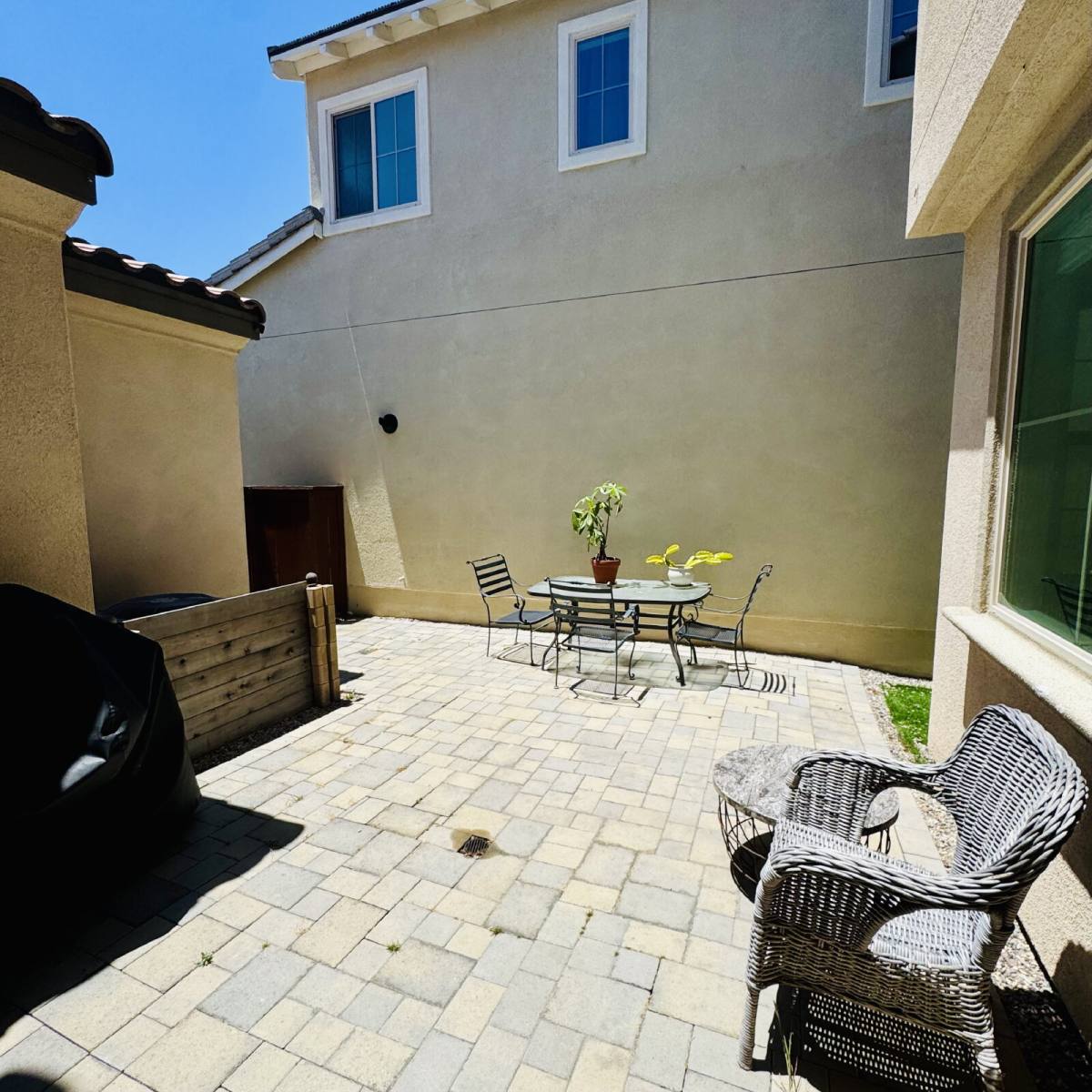 Townhouse for rent at 2028 Avenida Andanza #4, Chula Vista, CA 91913