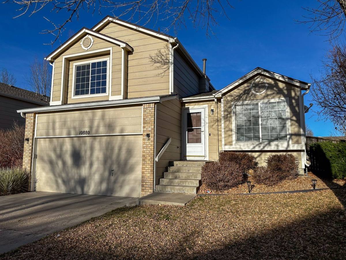 House for rent at 10880 Acadia Place, Parker, CO 80138