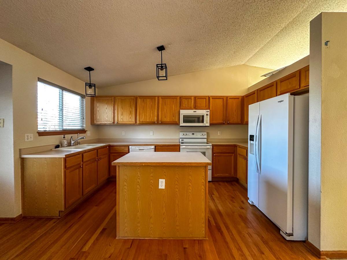 House for rent at 10880 Acadia Place, Parker, CO 80138