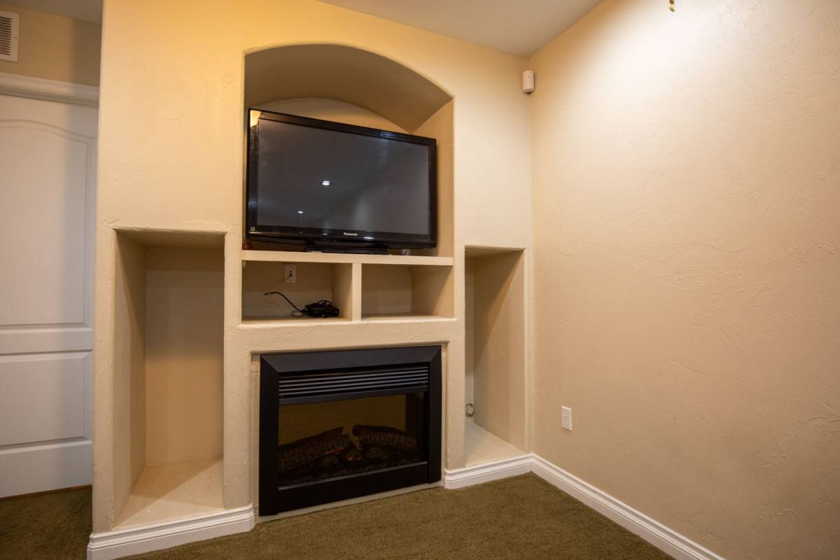 Townhouse for rent at 1510 York Dr, Colorado Springs, CO 80918