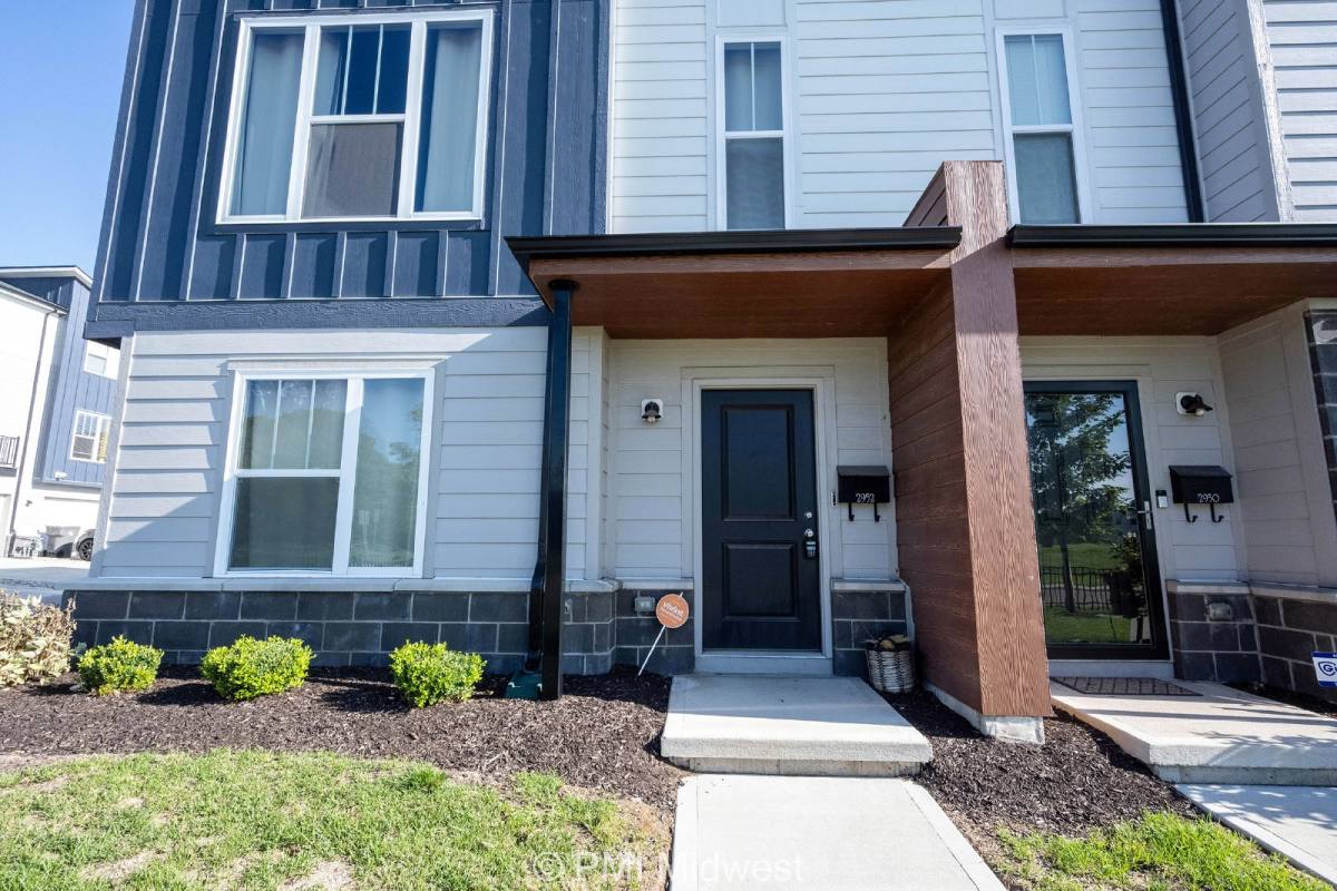 House for rent at 2952 W New York St, Indianapolis, IN 46222