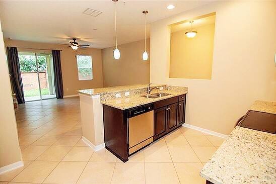 Townhouse for rent at 1652 Plumeria Place, Oviedo, FL 32765